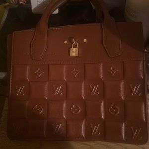 Meet your Posher, Lifezzz with reny